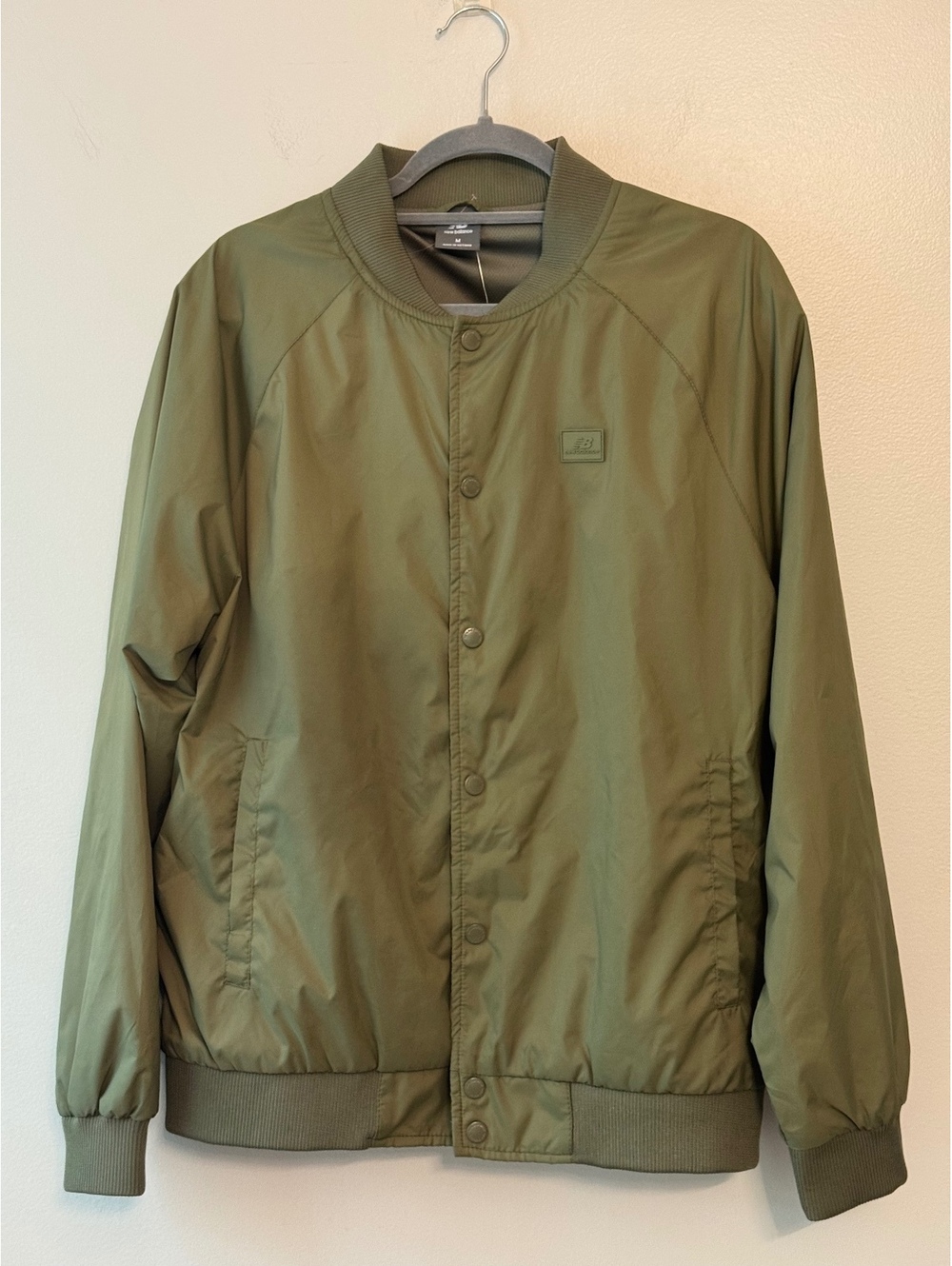 New Balance Men's Olive Green Lightweight Bomber Jacket Medium